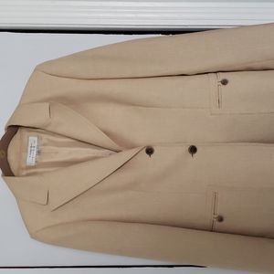 TAHARI jacket in size 6